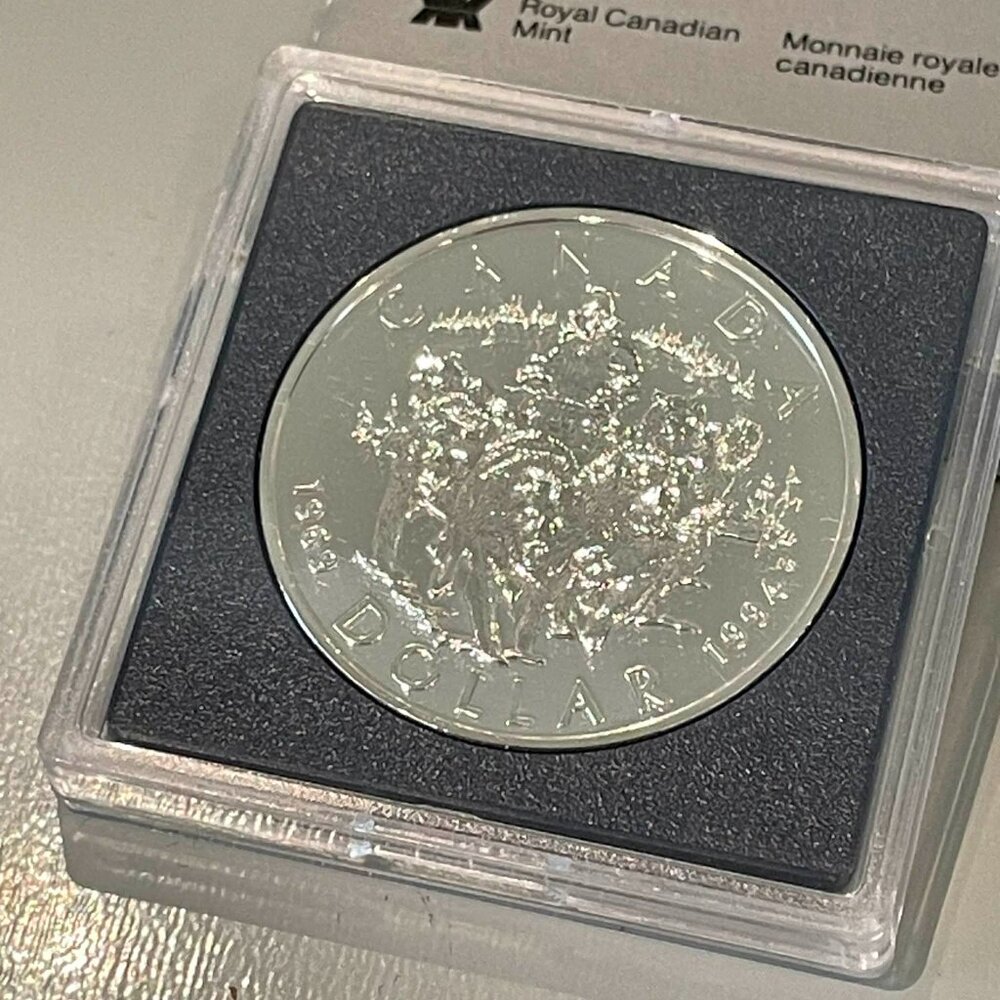 1994 Silver $1 Last RCMP Dog Team Patrol 25th Anniversary Brilliant Uncirculated